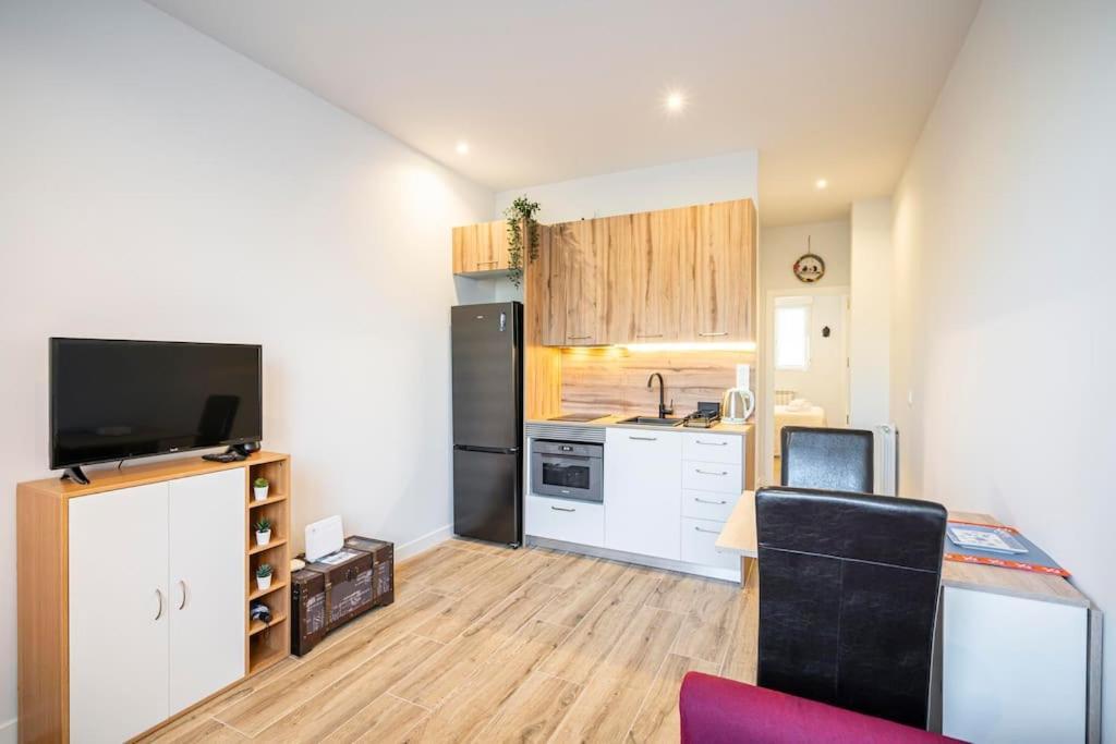 Agradable Apartamento A Pie De Calle-30 Min De Sol Мадрид Екстер'єр фото